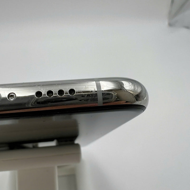 iPhone 11 Pro Max 64GB အနက်ရောင် 97% ဘက်ထရီ 100% စက်ပစ္စည်းသည် ကွန်ရက်အခကြေးငွေအားလုံးကို ပေးဆောင်ထားပြီး Apple International (ဘက်ထရီကို အစားထိုးထားသည် - 1x ကင်မရာအစက်အပြောက်၊ မျက်နှာပြင်ခြစ်ရာများ၊ အစွန်းများ) - HH5675 