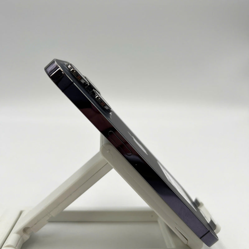 iPhone 14 Pro 128GB ငွေရောင် 98% ဘက္ထရီ 85% International SB (SB မှ SIM မရှိပါ - အစားထိုး ဘက်ထရီ - အစွန်းတွင် ခြစ်ရာများ၊ 0.5x/3x အစက်များ) - HH3747 