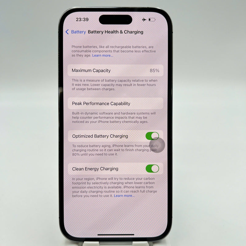 iPhone 14 Pro 128GB ငွေရောင် 98% ဘက္ထရီ 85% International SB (SB မှ SIM မရှိပါ - အစားထိုး ဘက်ထရီ - အစွန်းတွင် ခြစ်ရာများ၊ 0.5x/3x အစက်များ) - HH3747 