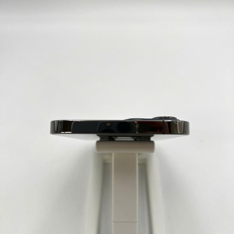 iPhone 12 Pro Max 128GB အနက်ရောင် 98% ဘက္ထရီ 100% စက်ပစ္စည်းသည် ကွန်ရက်အခကြေးငွေအားလုံးကို ပေးဆောင်ပြီး Apple International (ဘက်ထရီကို အစားထိုးခြင်း၊ အကွဲအပြဲ၊ အစွန်းများ၊ ခြစ်ရာများ၊ ကျောညိုရောင်) - HH0441 