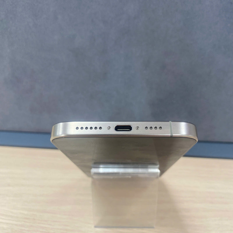 iPhone 15 Pro Max 512GB သဘာဝ 98% ဘက်ထရီ 86% နိုင်ငံတကာ Apple - HH3638 