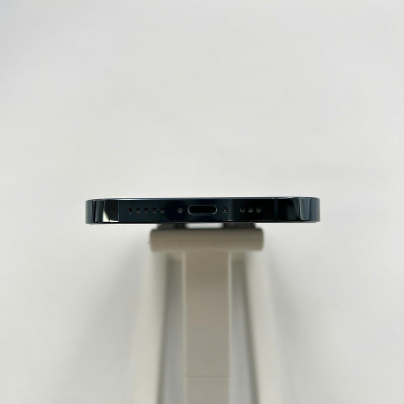 iPhone 12 Pro 128GB အပြာရောင် 98% ဘက်ထရီ 87% စက်ပစ္စည်းသည် ကွန်ရက်အခကြေးငွေအားလုံးကို ပေးဆောင်ထားပြီး Apple International (CHAP ဘက်ထရီကို အစားထိုးခြင်း၊ 2x အစက်အပြောက်များ၊ အစွန်းအထင်းများ) - HH3442 