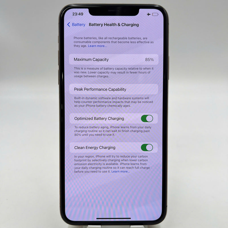 iPhone 11 Pro Max 64GB ရွှေရောင် 98% ဘက်ထရီ 100% စက်ပစ္စည်းသည် ကွန်ရက်အခကြေးငွေအားလုံးကို ပေးဆောင်ပြီး Apple International (Replaced battery, 1x spot) - HH6048 