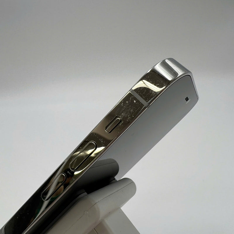 iPhone 12 Pro 128GB ရွှေရောင် 98% ဘက်ထရီ 85% စက်ပစ္စည်းသည် ကွန်ရက်အခကြေးငွေအားလုံးကို ပေးချေပြီး နိုင်ငံတကာ Apple အဖြစ် အသုံးပြုသည် - HH3878 