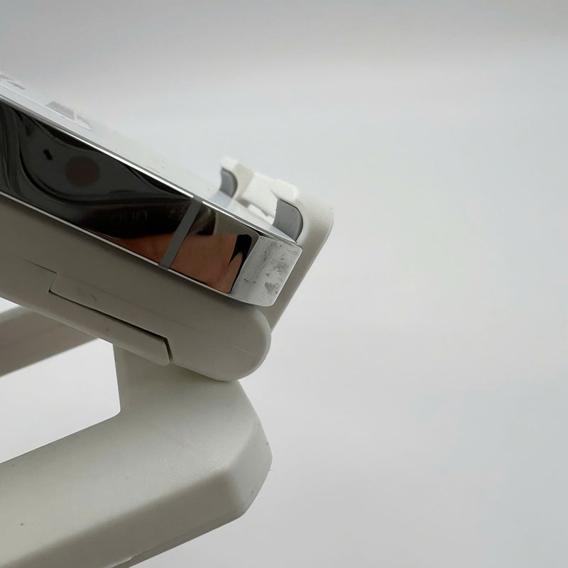 iPhone 12 Pro 128GB ရွှေရောင် 98% ဘက်ထရီ 85% စက်ပစ္စည်းသည် ကွန်ရက်အခကြေးငွေအားလုံးကို ပေးချေပြီး နိုင်ငံတကာ Apple အဖြစ် အသုံးပြုသည် - HH3878 