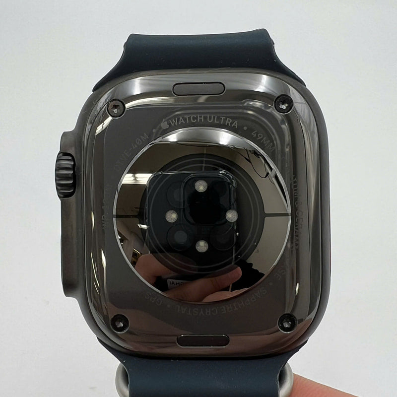 Apple Watch Ultra 3 49mm GPS + 5G Black Titanium Case with Blue Ocean Band 100% အသက်မသွင်းရသေး (အလုံပိတ်၊ ကြိုးဝိုင်းသေတ္တာကို ဖွင့်ထားသည်) 