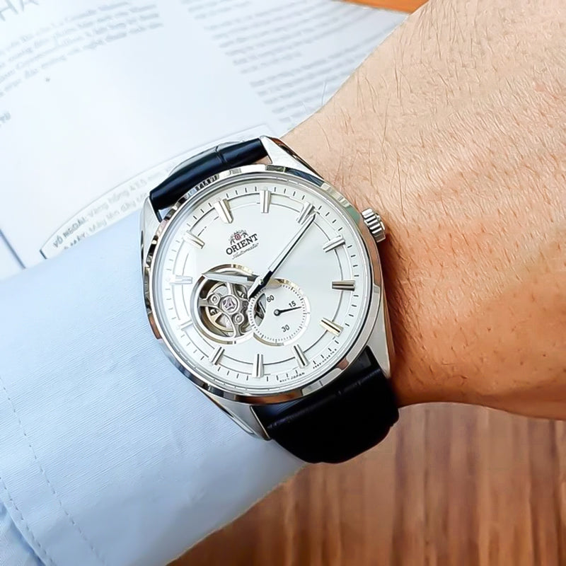 Đồng hồ Orient Semi Skeleton Small Second RA-AR0004S10B